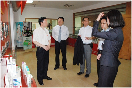 1415842667640046005.jpg G%ET_O3WR08N~LN8MN~Q$)2.jpg