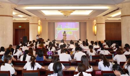 集團舉行“我是仁和金牌講解員”大賽 (1).jpg